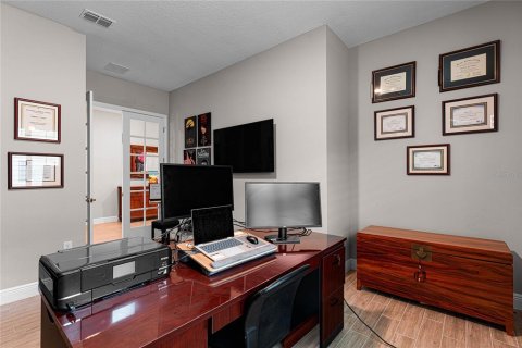 Casa en venta en Orlando, Florida, 3 dormitorios, 255.3 m2 № 1911035 - foto 29