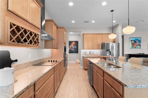 Casa en venta en Orlando, Florida, 3 dormitorios, 255.3 m2 № 1911035 - foto 11