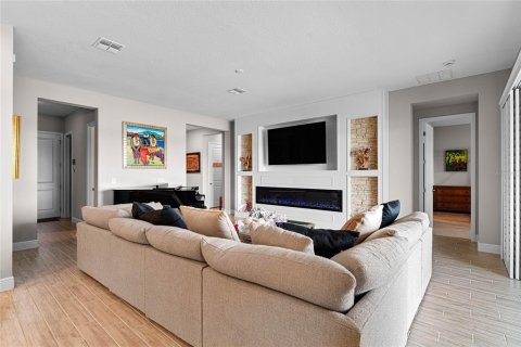 Casa en venta en Orlando, Florida, 3 dormitorios, 255.3 m2 № 1911035 - foto 9