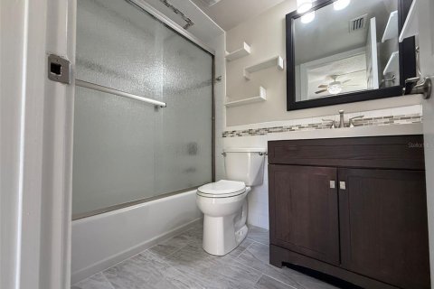Condominio en alquiler en Port Charlotte, Florida, 2 dormitorios, 72.74 m2 № 1900907 - foto 5