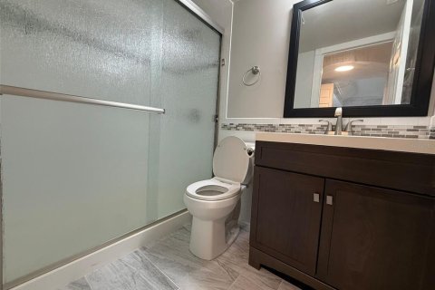 Condominio en alquiler en Port Charlotte, Florida, 2 dormitorios, 72.74 m2 № 1900907 - foto 11