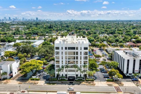 Commercial property in Hollywood, Florida № 1861267 - photo 26