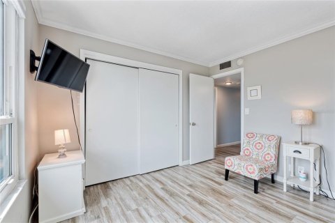 Condo in Clearwater, Florida, 2 bedrooms  № 1915369 - photo 22