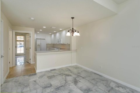 Touwnhouse à vendre à Orlando, Floride: 3 chambres, 168.15 m2 № 1900199 - photo 8