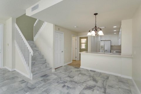 Touwnhouse à vendre à Orlando, Floride: 3 chambres, 168.15 m2 № 1900199 - photo 7