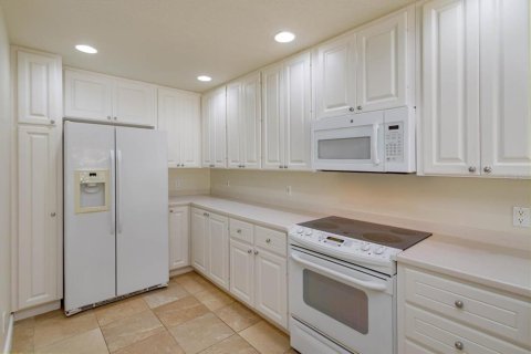 Touwnhouse à vendre à Orlando, Floride: 3 chambres, 168.15 m2 № 1900199 - photo 10