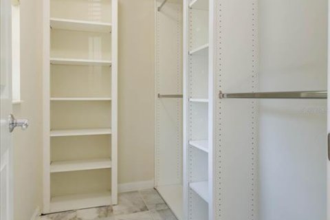 Touwnhouse à vendre à Orlando, Floride: 3 chambres, 168.15 m2 № 1900199 - photo 15