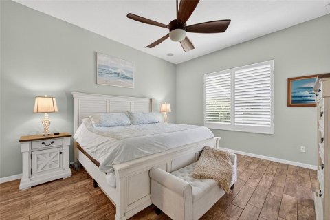 House in New Smyrna Beach, Florida 3 bedrooms, 209.12 sq.m. № 1876131 - photo 17