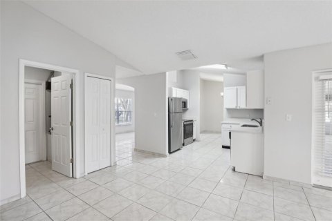 Casa en venta en Kissimmee, Florida, 3 dormitorios, 143.72 m2 № 1658320 - foto 9