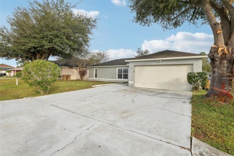 Casa en venta en Kissimmee, Florida, 3 dormitorios, 143.72 m2 № 1658320 - foto 2