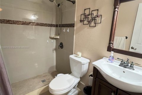 Casa en venta en Miami, Florida, 3 dormitorios, 133.31 m2 № 1823574 - foto 15