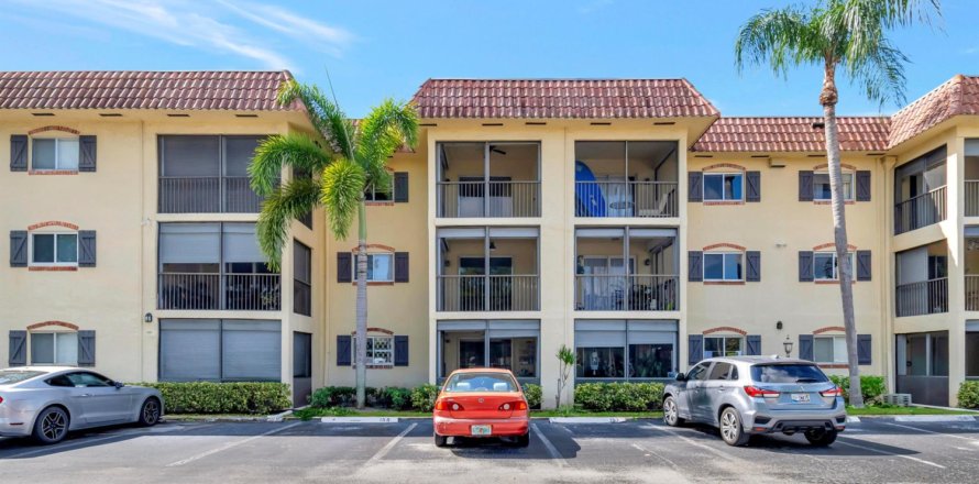 Condo in Pompano Beach, Florida, 1 bedroom  № 1072663