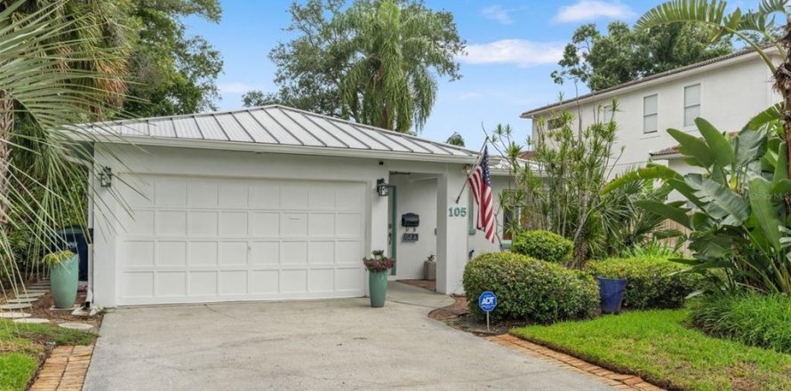 Villa ou maison à Tampa, Floride 2 chambres, 201.04 m2 № 2305884