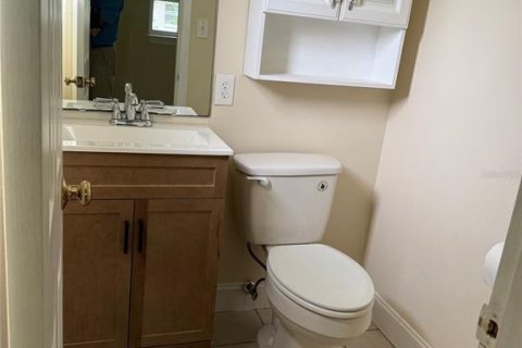 Villa ou maison à louer à Winter Springs, Floride: 4 chambres, 130.53 m2 № 1912827 - photo 8