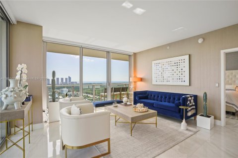 Copropriété à louer à North Miami Beach, Floride: 3 chambres, 144.56 m2 № 1983380 - photo 13