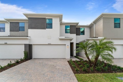Townhouse in Port St. Lucie, Florida 3 bedrooms, 162.67 sq.m. № 2390229