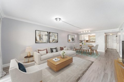 Condo in Mount Dora, Florida, 2 bedrooms  № 1815028 - photo 10