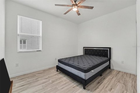 House in Kissimmee, Florida 4 bedrooms, 179.77 sq.m. № 2314871 - photo 25