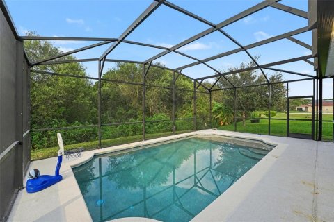 House in Kissimmee, Florida 4 bedrooms, 179.77 sq.m. № 2314871 - photo 2