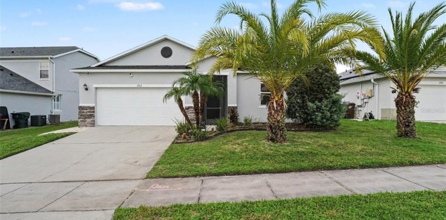 House in Kissimmee, Florida 4 bedrooms, 179.77 sq.m. № 2314871