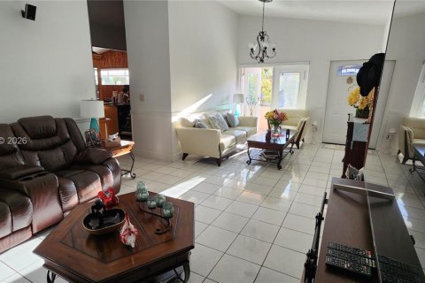 Townhouse in Miami, Florida 3 bedrooms, 115.2 sq.m. № 2055412 - photo 7