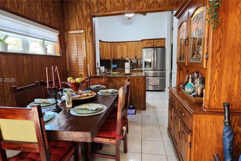 Townhouse in Miami, Florida 3 bedrooms, 115.2 sq.m. № 2055412 - photo 12