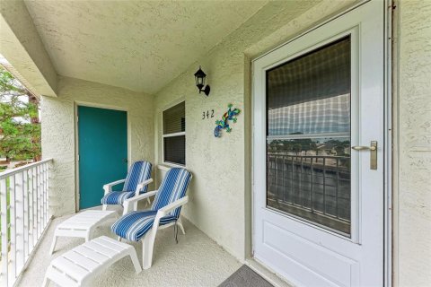 Condominio en alquiler en Bradenton, Florida, 2 dormitorios, 115.2 m2 № 1919869 - foto 1