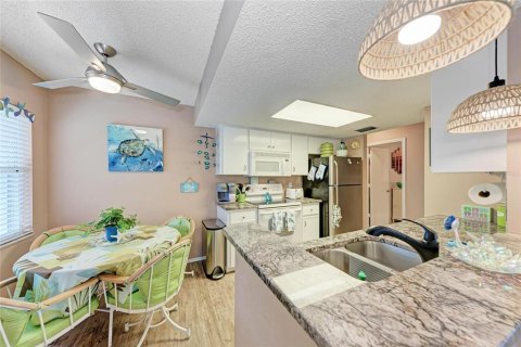Condominio en alquiler en Bradenton, Florida, 2 dormitorios, 115.2 m2 № 1919869 - foto 10