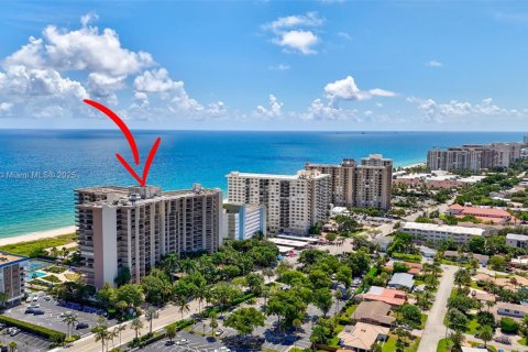 Condo in Lauderdale-by-the-Sea, Florida, 3 bedrooms  № 1821825 - photo 2