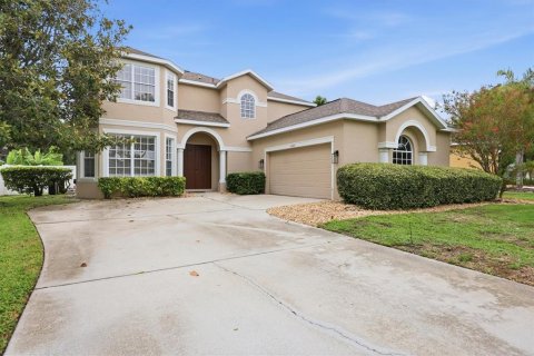 House in Bradenton, Florida 4 bedrooms, 250 sq.m. № 2283517 - photo 2