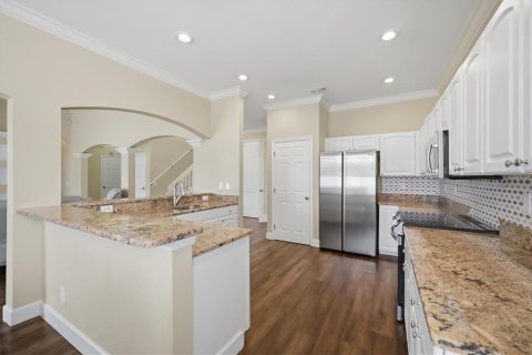 House in Bradenton, Florida 4 bedrooms, 250 sq.m. № 2283517 - photo 10