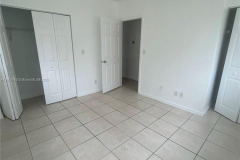 Appartement à louer à Miami Beach, Floride: 1 chambre, 951.6 m2 № 1967925 - photo 14