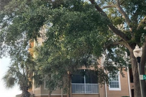 Apartment in Orlando, Florida 2 bedrooms, 103.31 sq.m. № 2147444 - photo 4