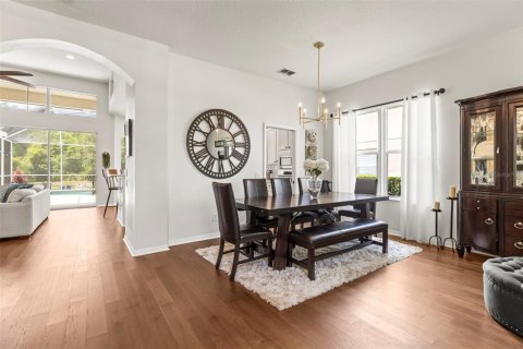 House in Tampa, Florida 4 bedrooms, 265.61 sq.m. № 1732651 - photo 6