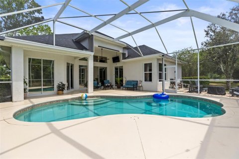 House in Tampa, Florida 4 bedrooms, 265.61 sq.m. № 1732651 - photo 20