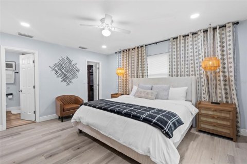 Villa ou maison à louer à Tampa, Floride: 3 chambres, 140.47 m2 № 2102290 - photo 14