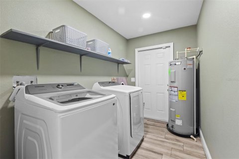 Villa ou maison à louer à Tampa, Floride: 3 chambres, 140.47 m2 № 2102290 - photo 21