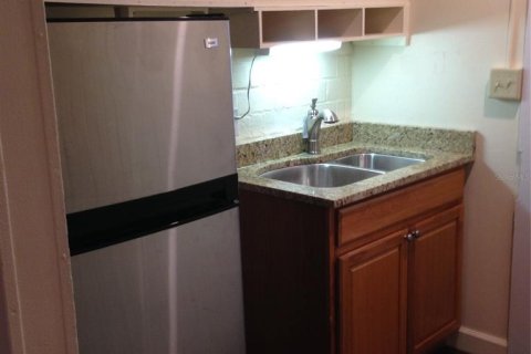 Appartement à louer à Gainesville, Floride: 1 chambre, 82.03 m2 № 1843441 - photo 3