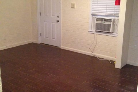 Appartement à louer à Gainesville, Floride: 1 chambre, 82.03 m2 № 1843441 - photo 7