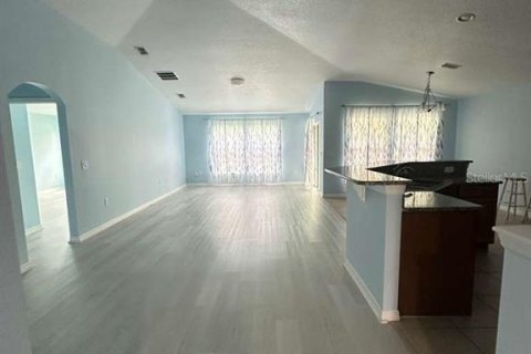 Villa ou maison à vendre à Orlando, Floride: 4 chambres, 187.85 m2 № 2151037 - photo 2