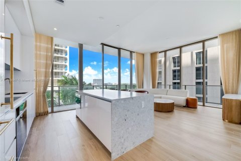 Снять в аренду кондоминиум в Майами, Флорида 2 спальни, 87.51м2, № 1951430 - фото 4