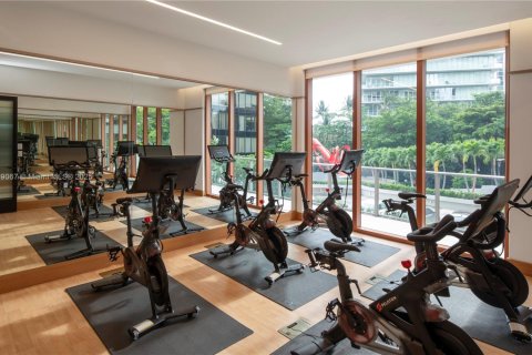 Снять в аренду кондоминиум в Майами, Флорида 2 спальни, 87.51м2, № 1951430 - фото 27