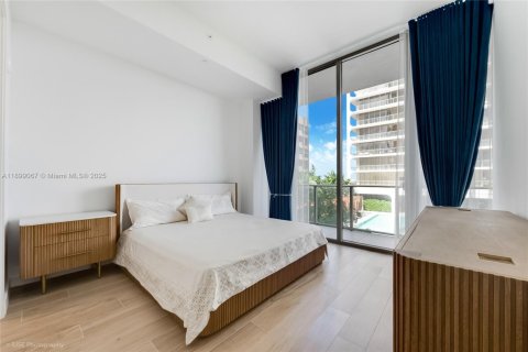 Снять в аренду кондоминиум в Майами, Флорида 2 спальни, 87.51м2, № 1951430 - фото 8
