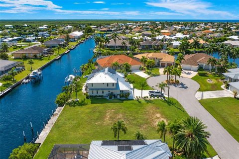 Terrain à Punta Gorda, Floride № 2429178