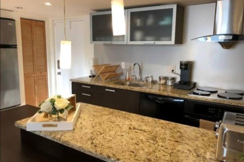 Copropriété à louer à Clearwater, Floride: 2 chambres, 95.69 m2 № 1580754 - photo 9
