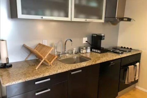 Copropriété à louer à Clearwater, Floride: 2 chambres, 95.69 m2 № 1580754 - photo 6