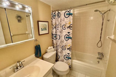Condo in Largo, Florida, 1 bedroom  № 1561360 - photo 30