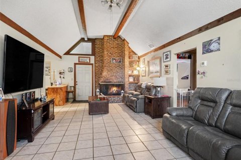 Casa en venta en Auburndale, Florida, 3 dormitorios, 141.77 m2 № 2200285 - foto 5