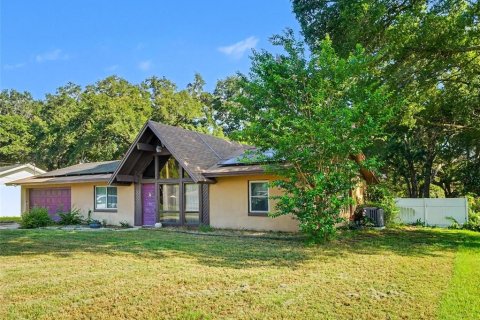 Casa en venta en Auburndale, Florida, 3 dormitorios, 141.77 m2 № 2200285 - foto 3
