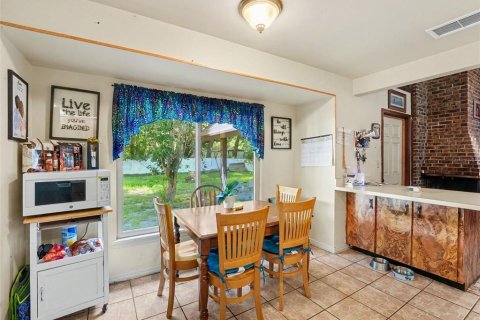 Casa en venta en Auburndale, Florida, 3 dormitorios, 141.77 m2 № 2200285 - foto 9